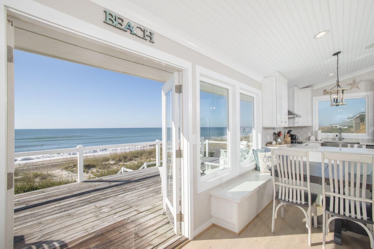 interior of Pine Knoll Shores vacation rental